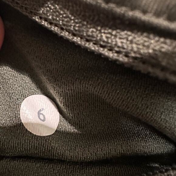 Lululemon Run Inspire Crop II Camo Fatigue Leggings SZ 6 - Picture 10 of 12